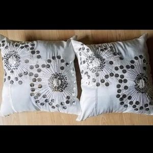 Decorative Pillows